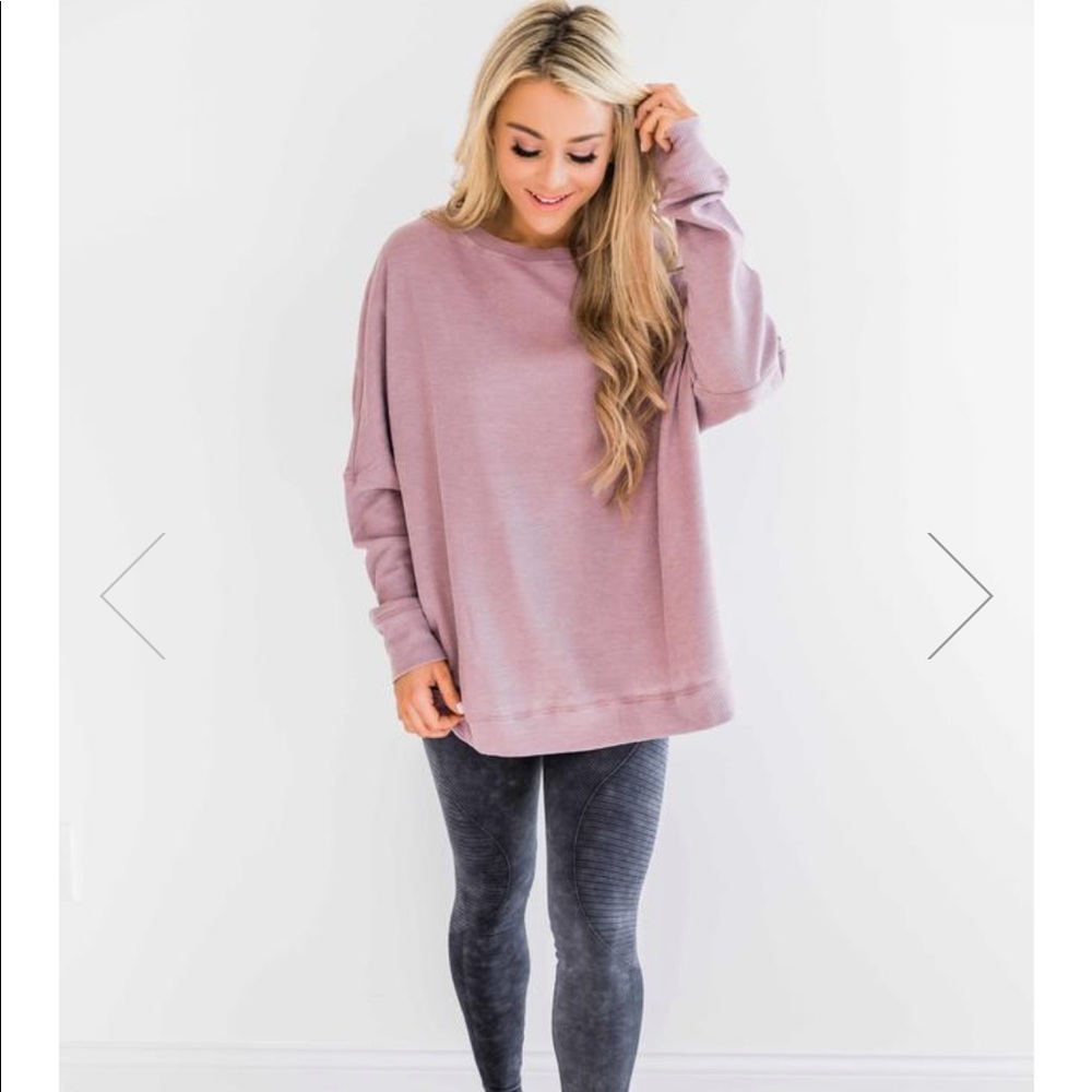 Mono B simple Sunday pullover